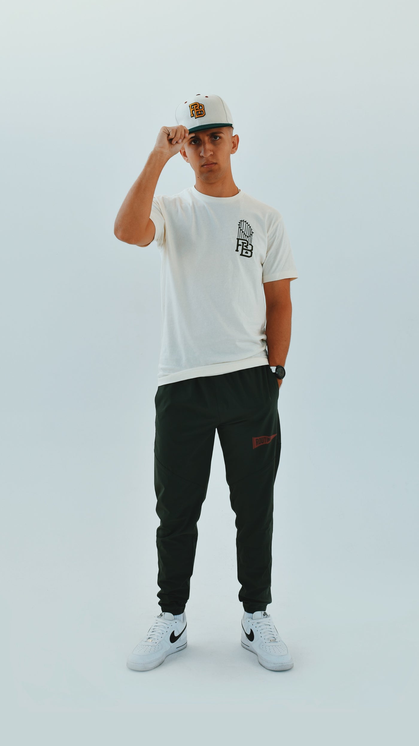 Routine Pennant Training Pant
